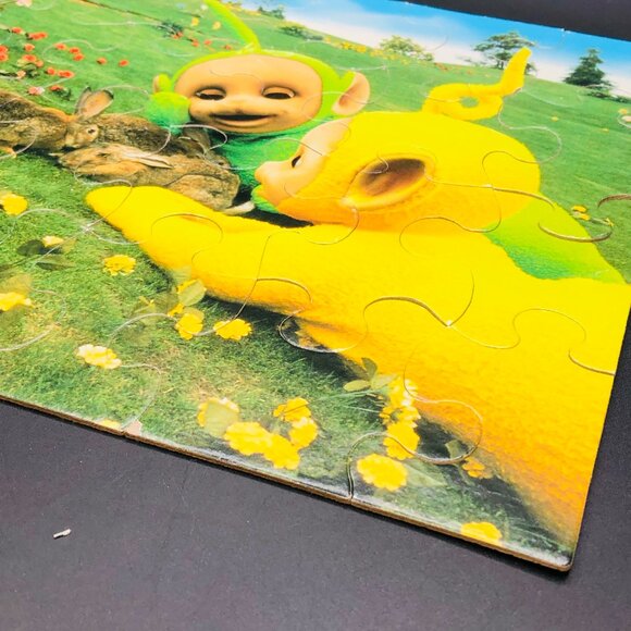 Vintage 1998 TELETUBBIES 24 piece Jigsaw Puzzle + 2 Unopened Y2K McDonalds Toys - Picture 5 of 11